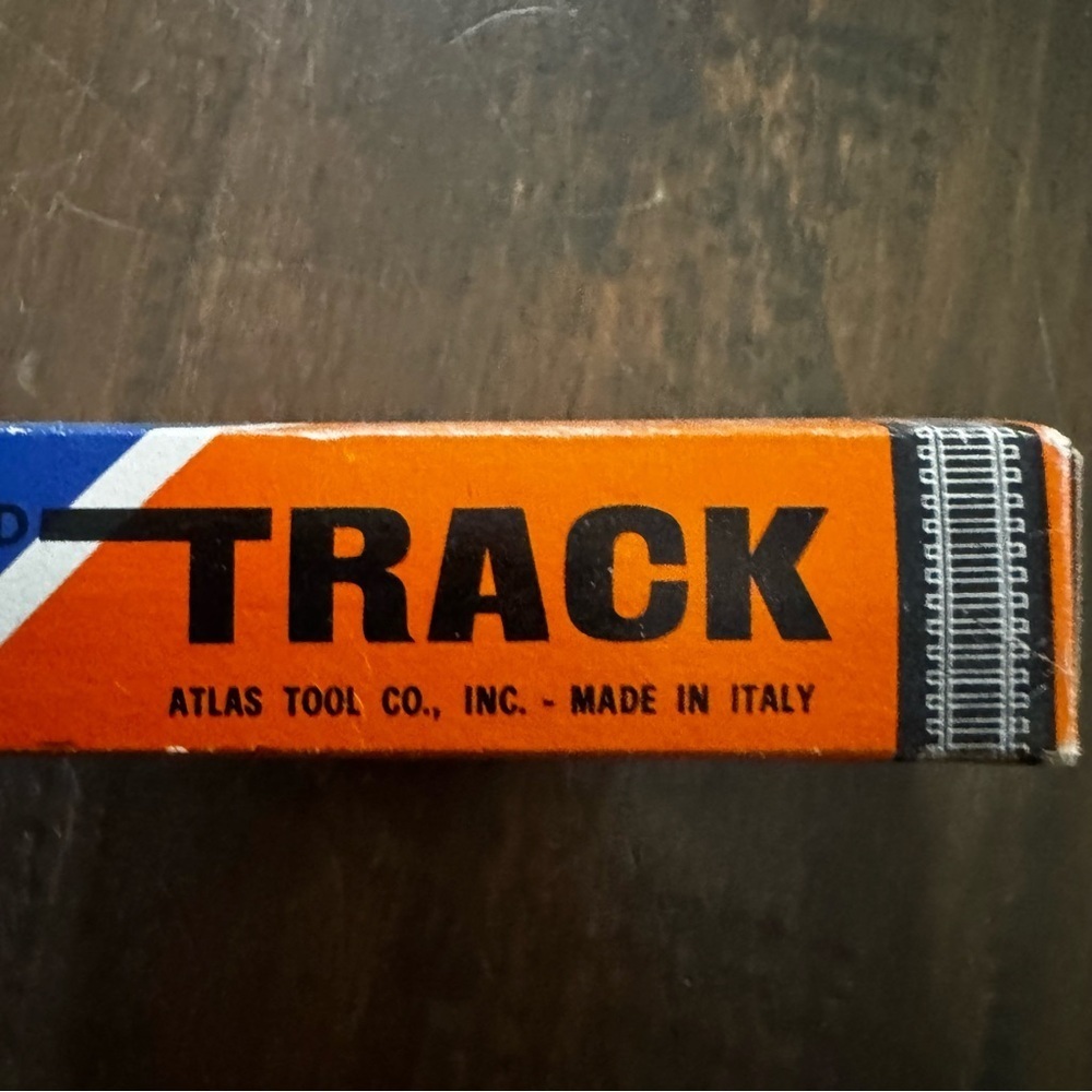 ATLAS N GAUGE TRACK 2551 Right REMOTE STANDARD SWITCH NOS Vintage Trains RARE! - Picture 3 of 7